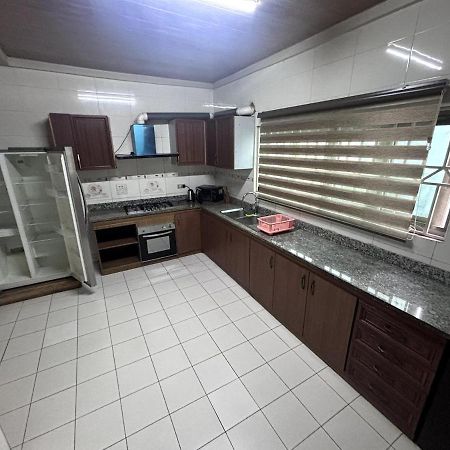 Takako Court Luxury Houses & Apartments, East Legon Acra Exterior foto