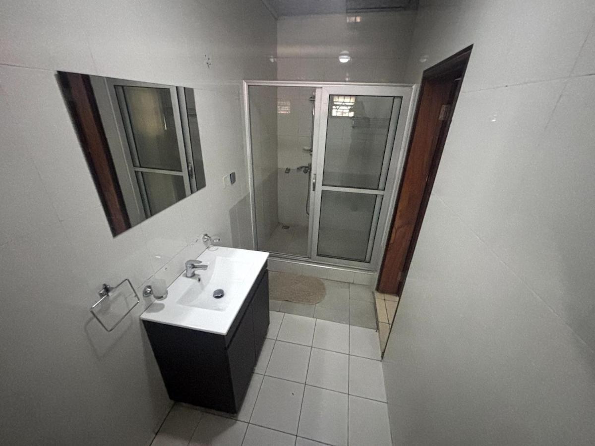Takako Court Luxury Houses & Apartments, East Legon Acra Exterior foto